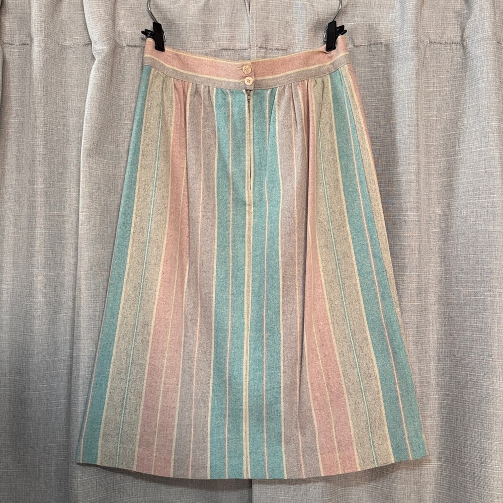 Vintage Wool blend Skirt-Pastel Striped-Pleated Detail-Button/Zipper Back-EUC - Picture 6 of 13